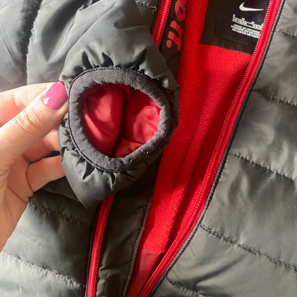 Kids size 6 Nike coat - Picture 4 of 6